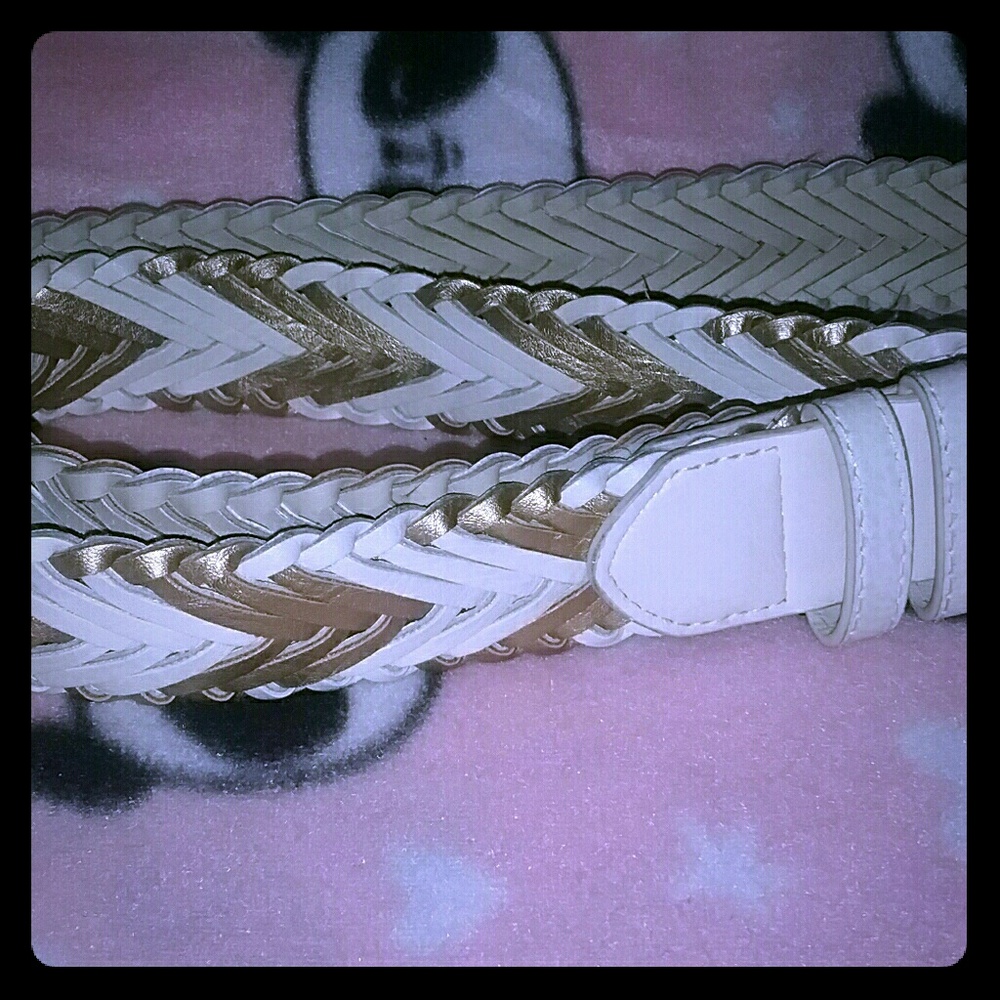 Gold/off white leather belt  (2x)